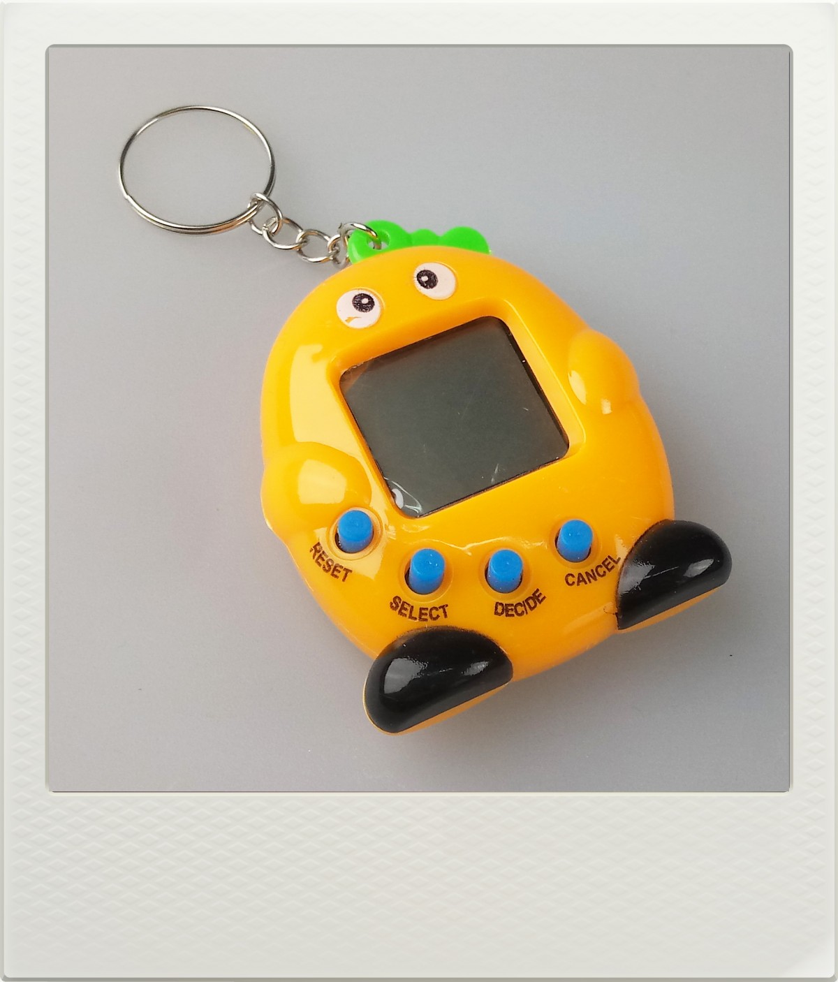 Tamagotchi zvířátko - žluté Tamagotchi zvířátko - žluté